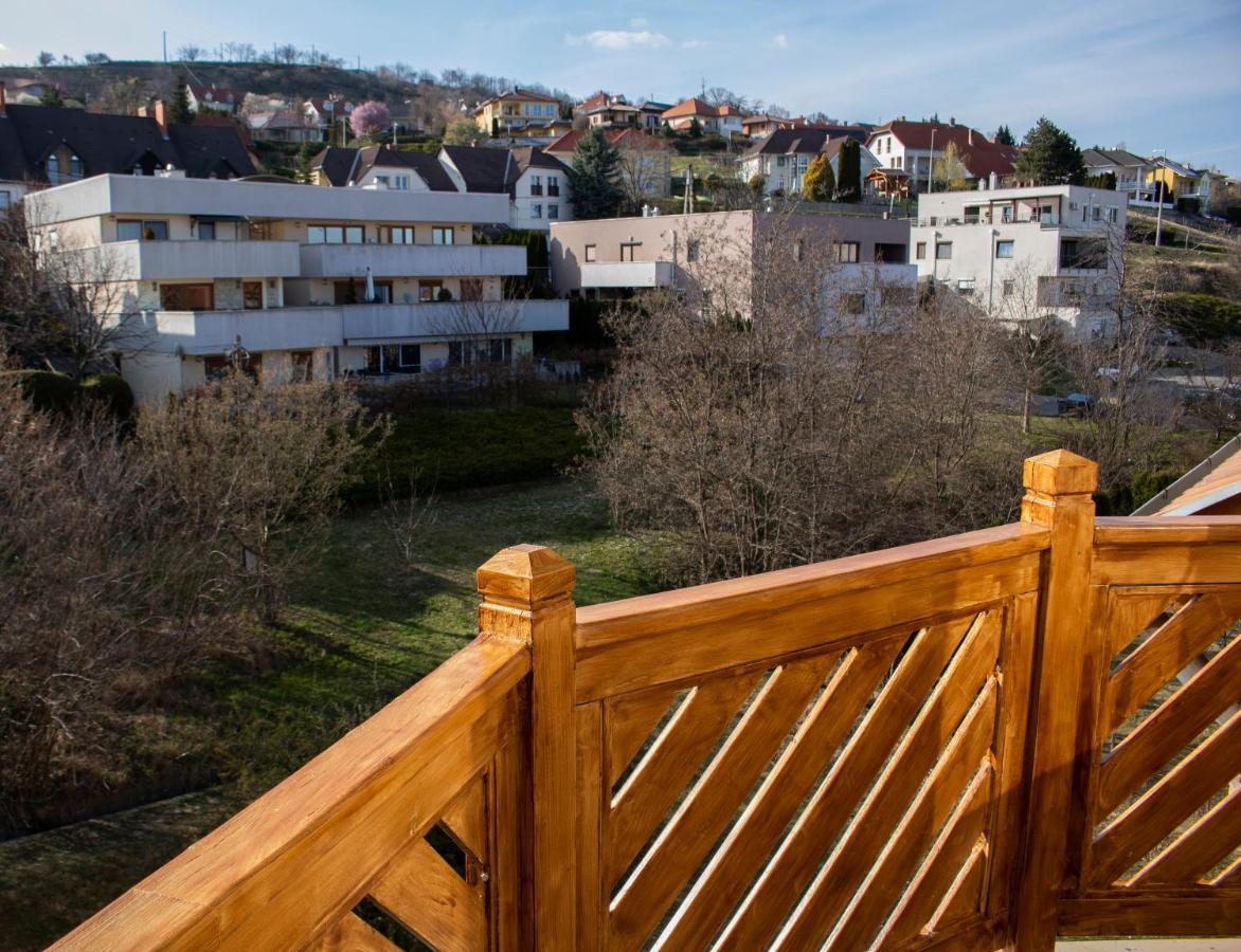 Csalogany Apartman Apartment Szekszárd Exterior photo